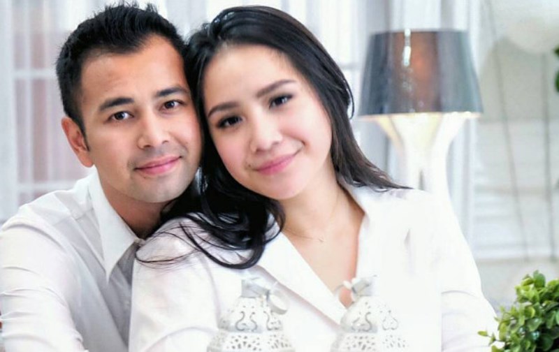 Raffi Ahmad Pamer Foto Manis Bersama Nagita Ashanty Berikan Pesan Khusus