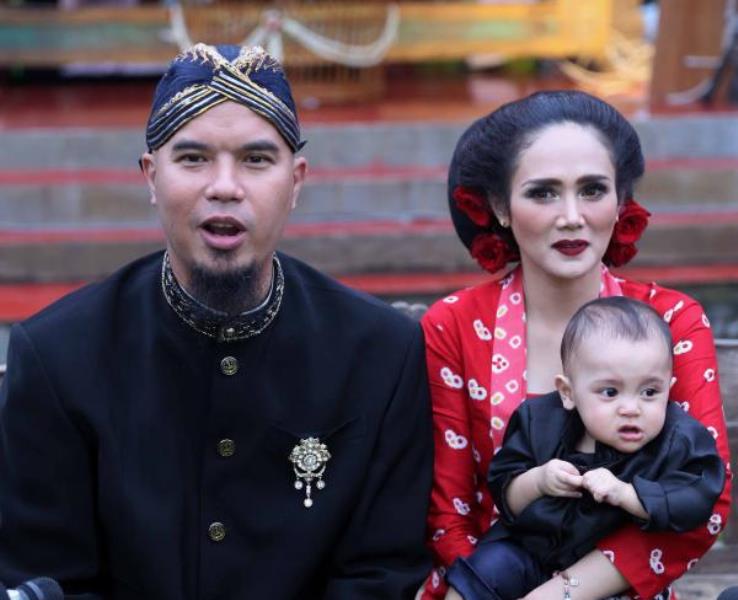 Setelah Unggah Foto Pernikahnnya dengan Maia Ahmad Dhani Langsung Puji Mulan Cantik