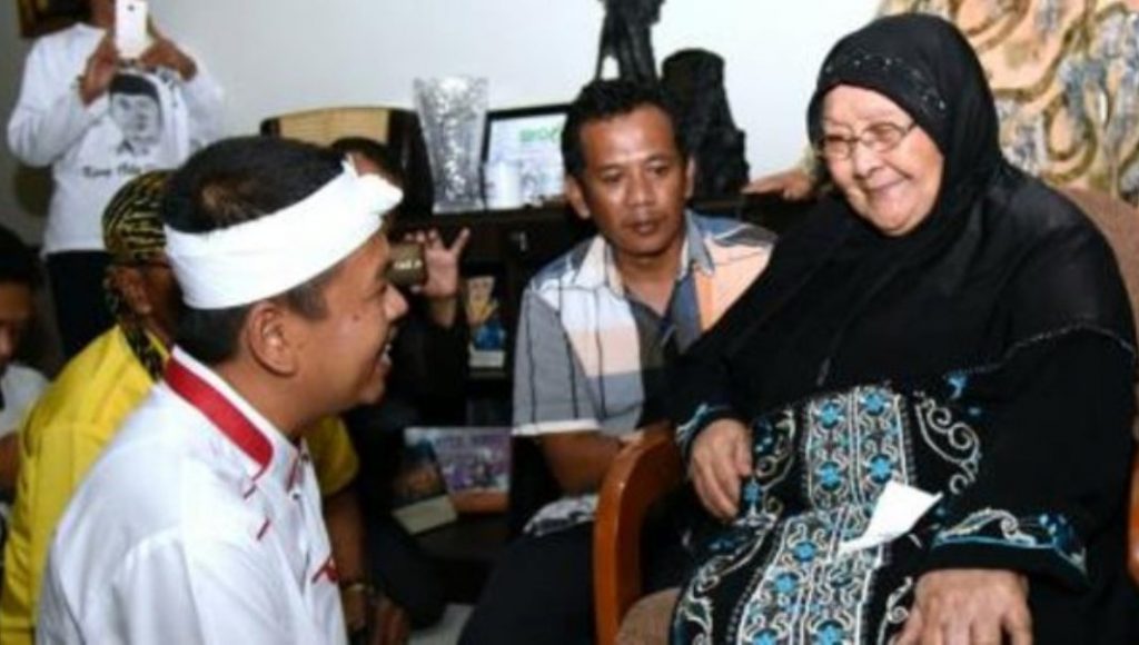 Dedi Mulyadi dan Siti Rokayah