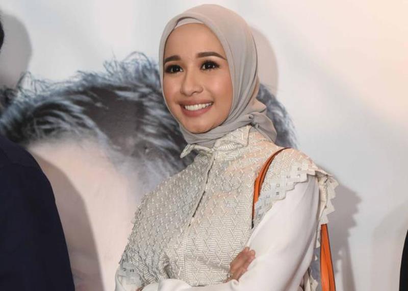 Digosipkan Batal Nikah dengan Afie Kalla Laudya Cynthia Bella Ketahuan Kepo Medsos Chicco Jerikho