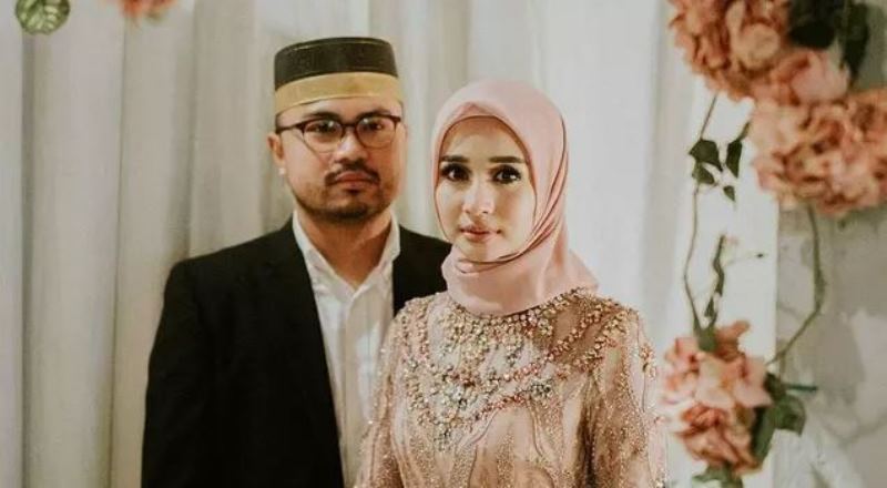 Gara Gara Gosip Batal Nikah dengan Afie Kalla Laudya Cynthia Bella Diisukan CLBK dengan Chicco Jerikho