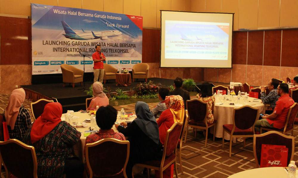 Telkomsel Hadirkan Paket Bundling International Roaming Garuda Wisata Halal