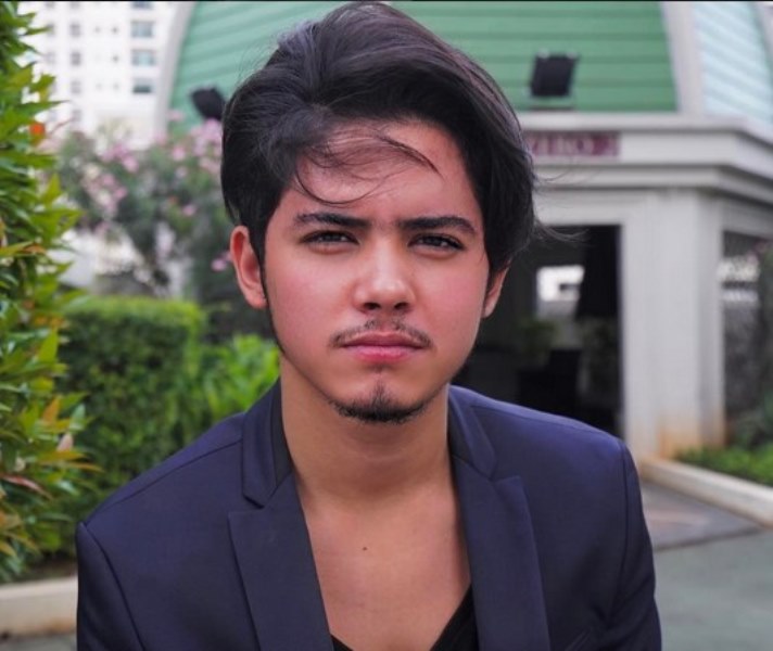 Aliando Bicara Ngelantur dan Tanpa Ekspresi NetizenTes Urin Sono