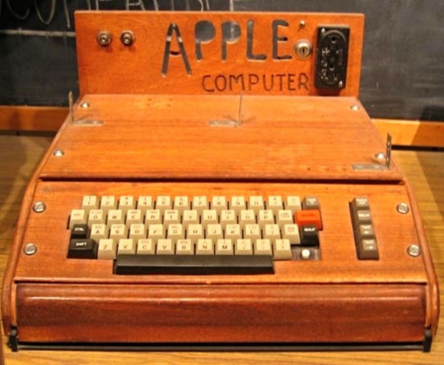 Apple 1