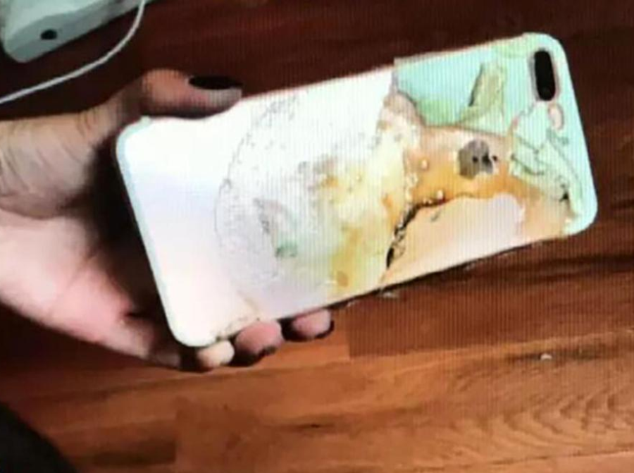 iPhone 7 Plus Terbakar