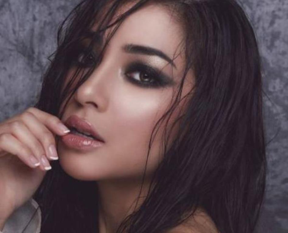 Berpose Seksi dengan Rambut Basah Nikita Willy Banjir Pujian Netizen