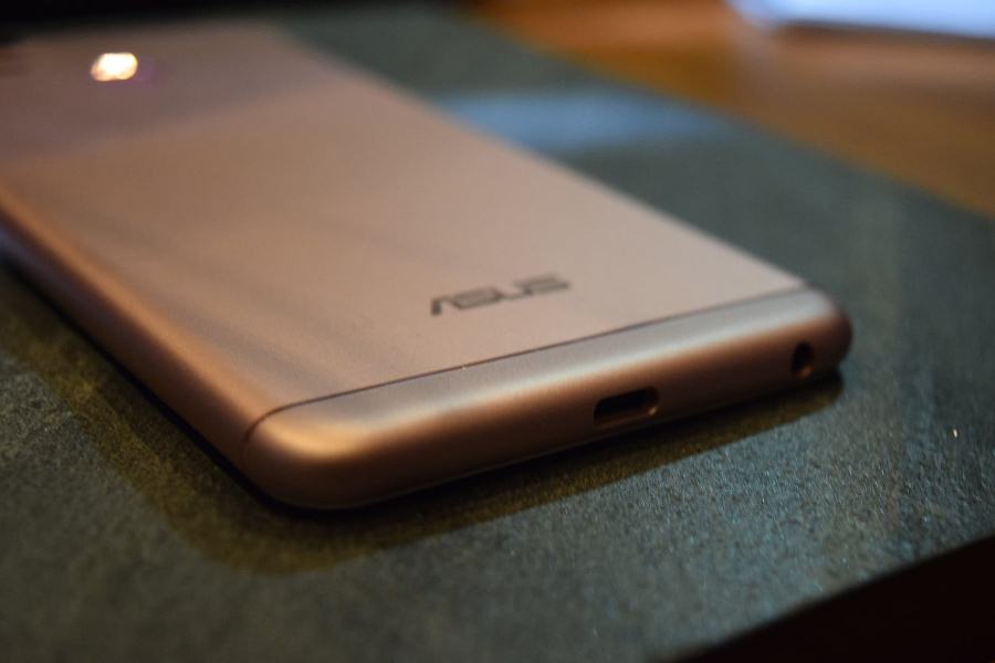 Asus Zenfone 4