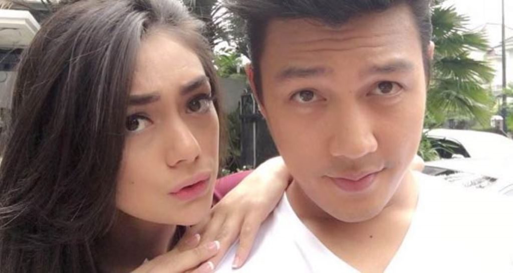 Bikin Heboh Publik 7 Artis Ini Menikah Secara Diam Diam