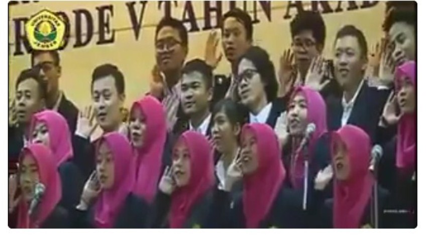 grup paduan suara universitas jember nyanyi lagu dangdut