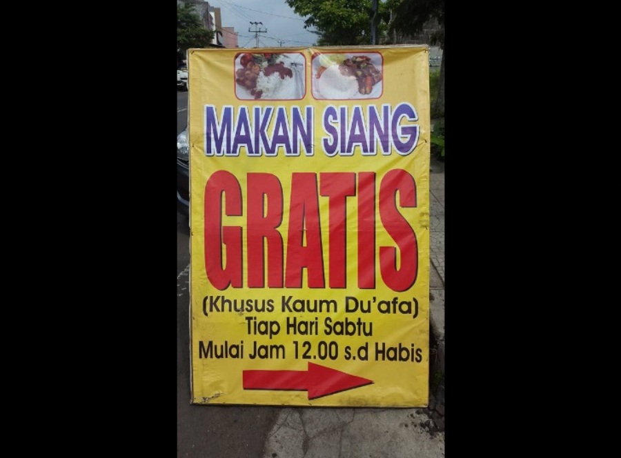 Berbagi Makan Siang Gratis