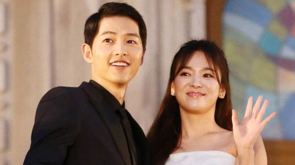 Fans Kaget Pasangan DOTS Song Joong Ki dan Song Hye Kyo Umumkan Tanggal Pernikahan