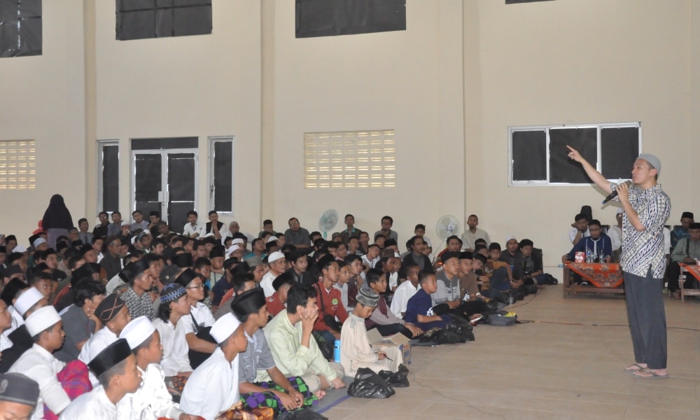 Kajian Ustadz Felix Siauw di Kota Banjar