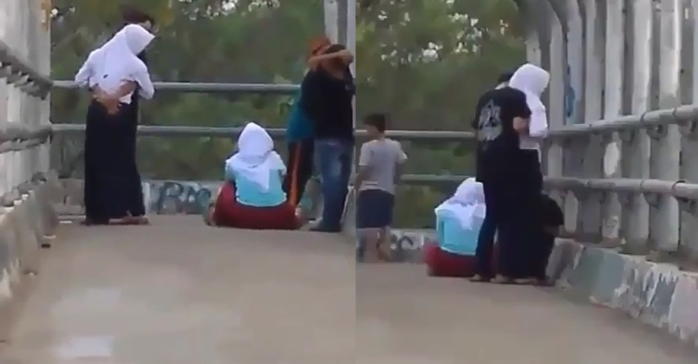 Viral Video Anak SMP Asik Pacaran di Jembatan Penyebrangan Sambil Lakukan Ini