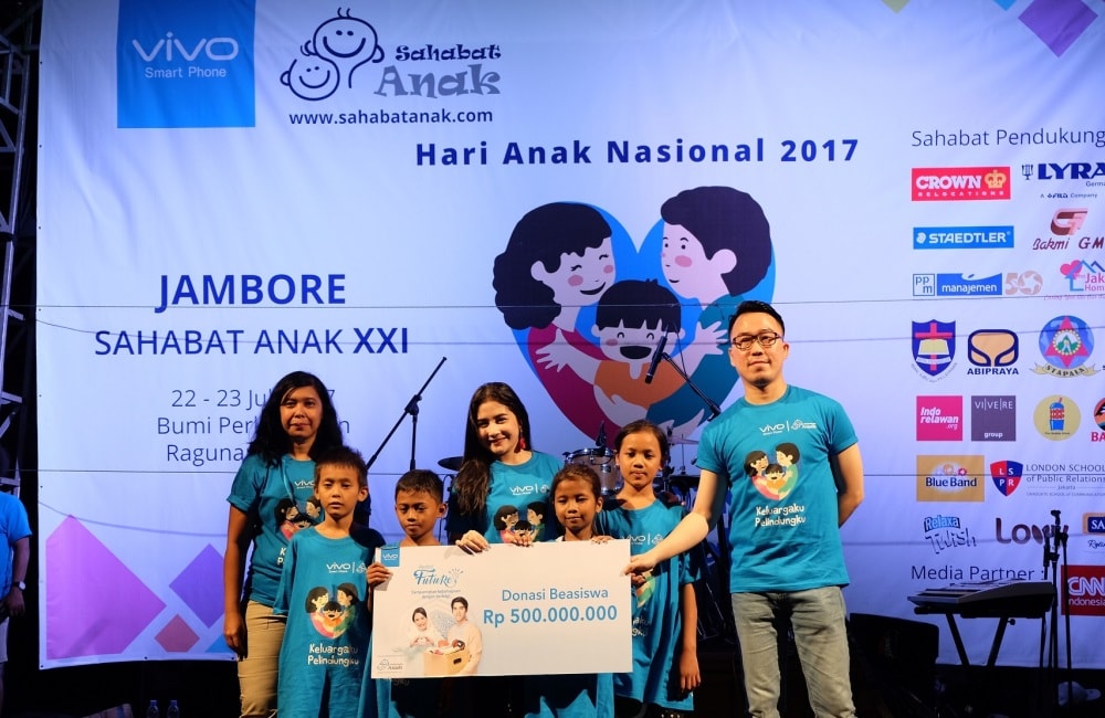 Vivo Kucurkan Beasiswa untuk Ratusan Anak