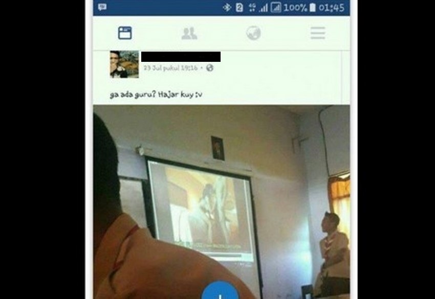 siswa nonton video porno di kelas