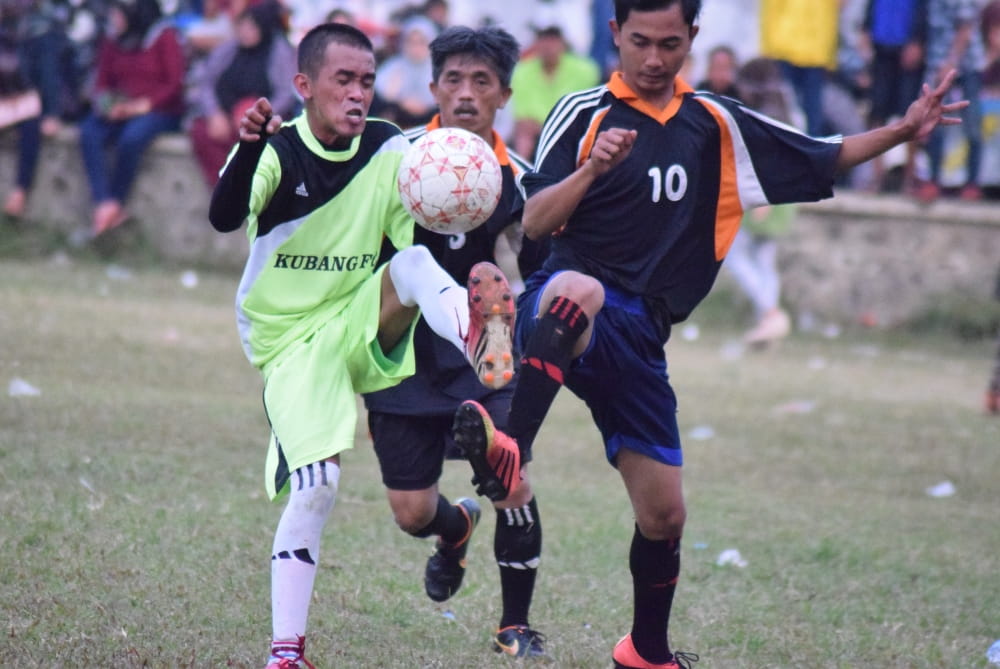 Desa Cisontrol Cup 2017 Kubang VS Kertajaga