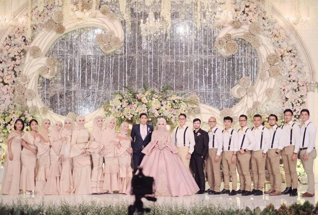 Digelar dengan Pesta Super Mewah Adik Ayu Azhari Resmi Menikah dengan Miliarder Cantik Medina Zein