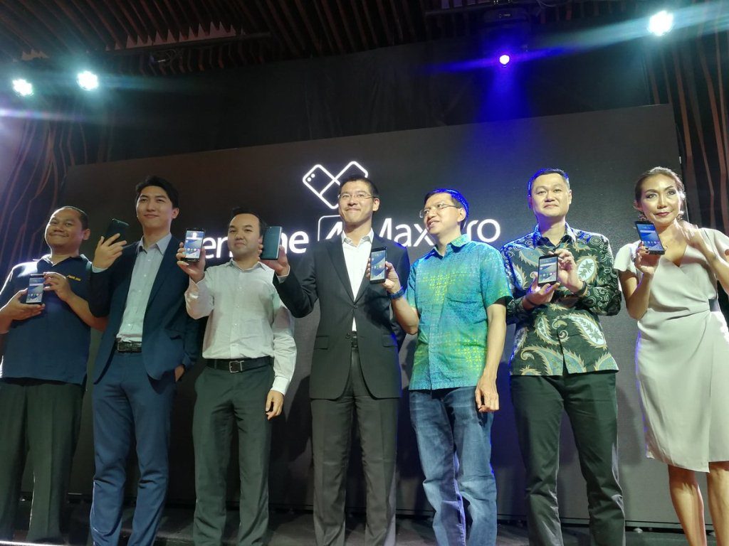 ASUS Zenfone 4 Max Pro Meluncur