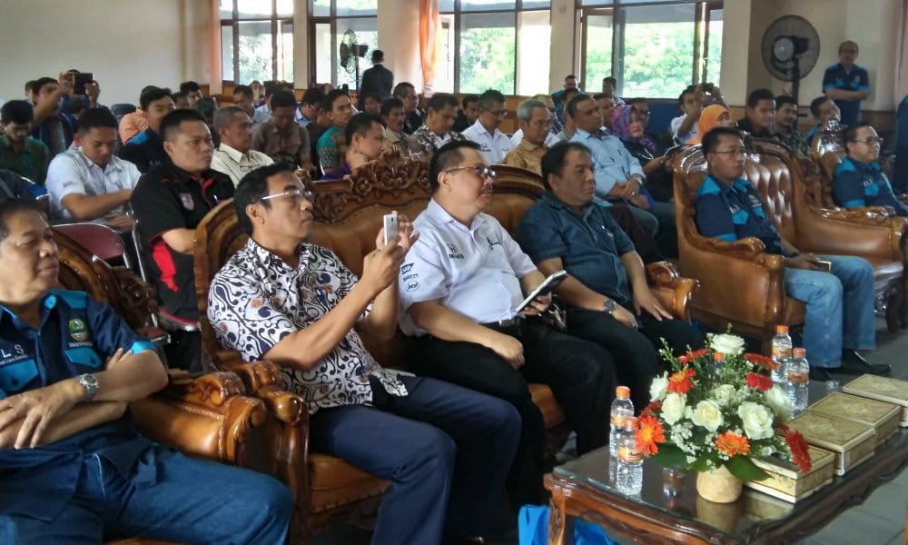Expo Automotive Menuju Langit Biru