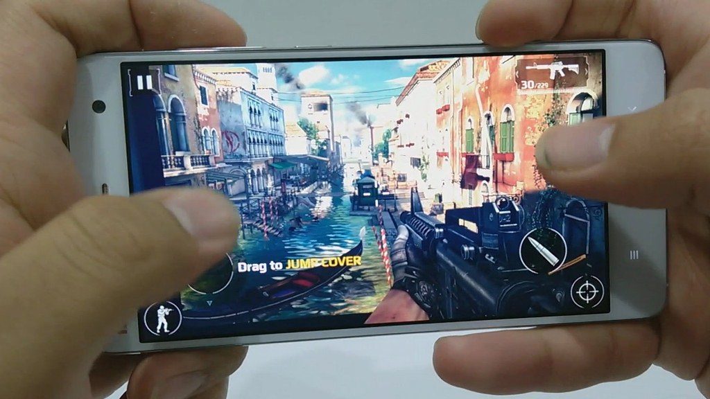 Tips Cara Agar HP Android Tidak Cepat Panas Saat Main Game