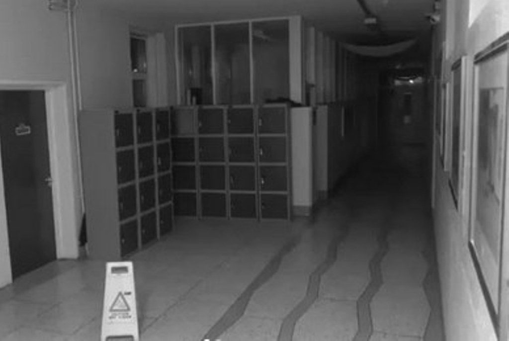 Serem Video Benda Bergerak Sendiri di Lorong Sekolah ini Bikin Merinding