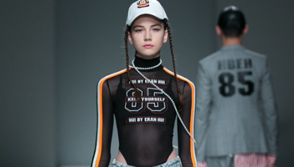 Viral Model Cantik 14 Tahun ini Meningal Dunia Setelah Fashion Show 12 Jam