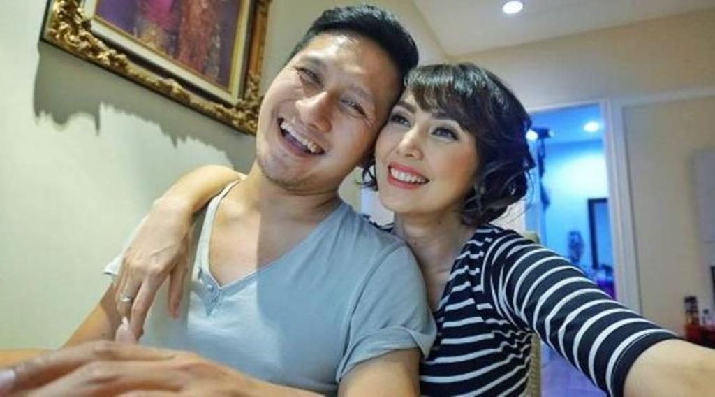 Ketumpahan Air Mendidih Satu Teko Fenita Arie Dilarikan ke Rumah Sakit