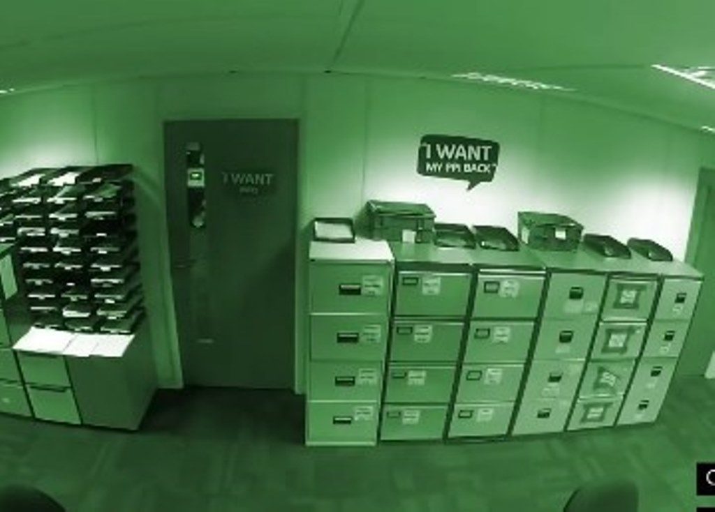 Pegawai Shift Malam ini Dengar Suara Suara Aneh Pas Dilihat Ternyata..