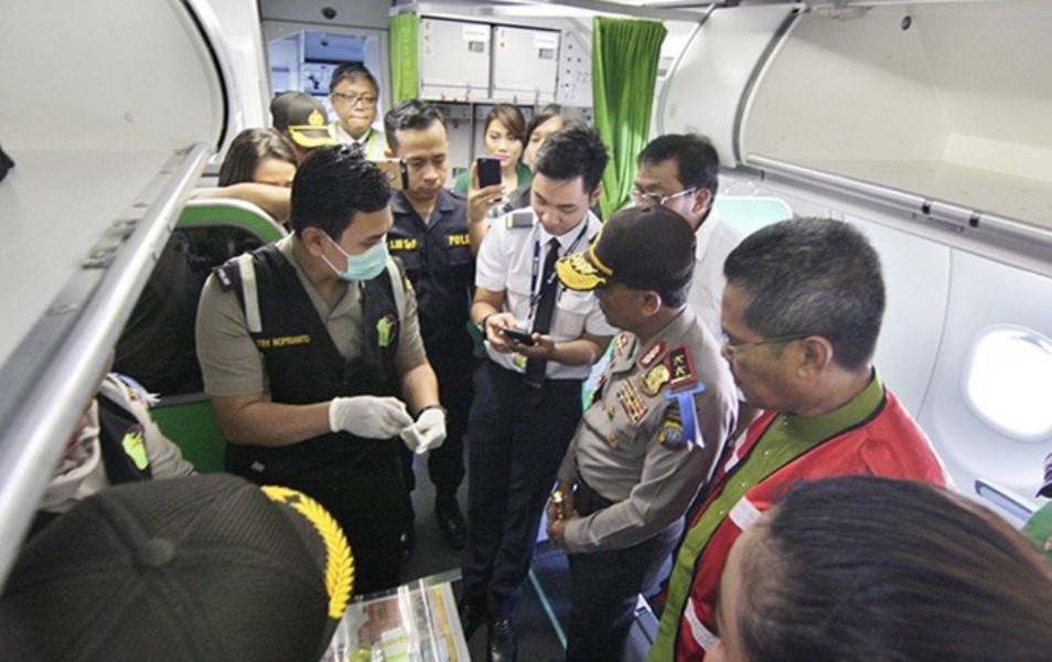 Tes Urine di Bandara Hang Nadim