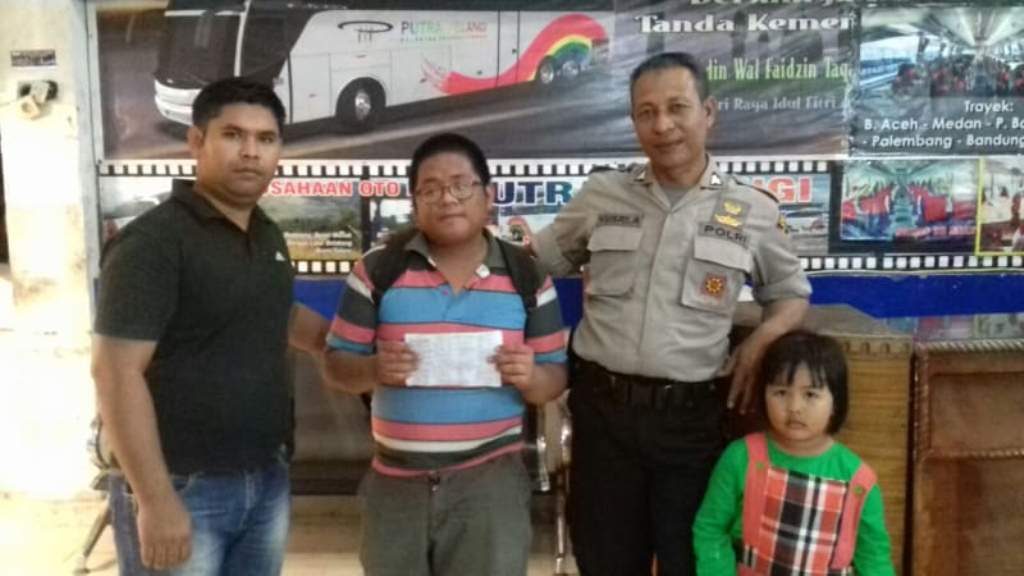 Demi Kejar Gadis Impian ke Tanah Rencong Pemuda Asal Palembang Rela Gadaikan Motor