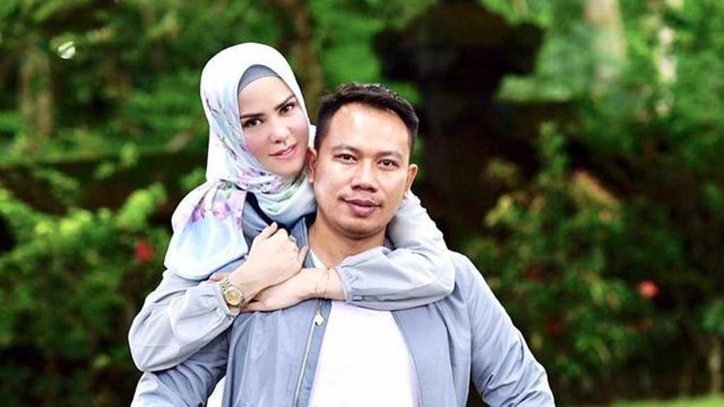 Belum Selesai Vicky Prasetyo dan Angel Lelga Akan Gelar Resepsi Jilid Dua di Hongkong Tayang di TV Juga