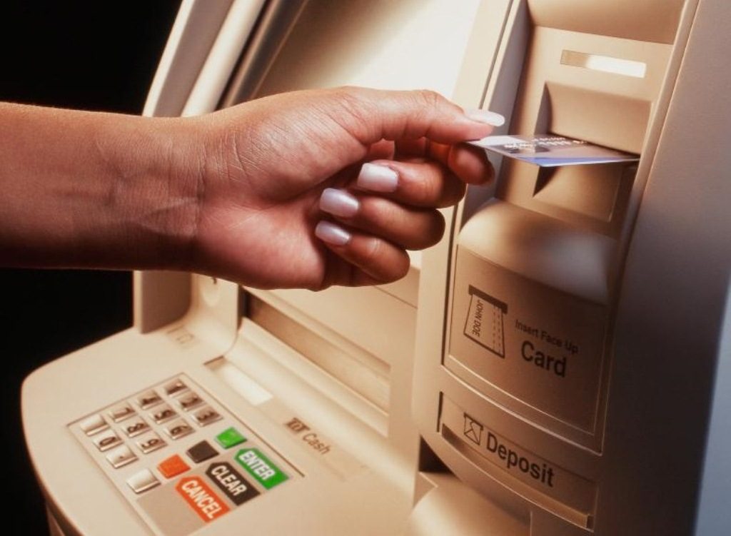 Ingin Beramal, Wanita ini Panik Setelah Transfer Rp 264 Juta Ingin Beramal Wanita ini Panik Setelah Transfer Rp 264 Juta