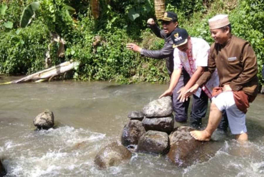 Khawatir Menjurus Kemusyrikan dan Jatuh Korban Jiwa Tumpukan Batu di Sukabumi Dibongkar