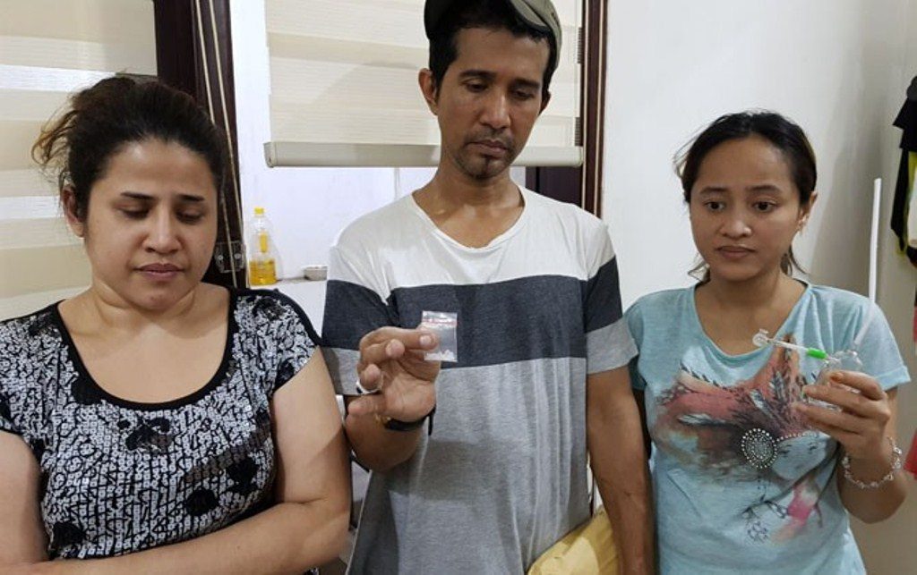Putri Elvy Sukaesih Dhawiyah Zaida Ditangkap Saat Konsumsi Narkoba Dengan Kakak dan Ipar