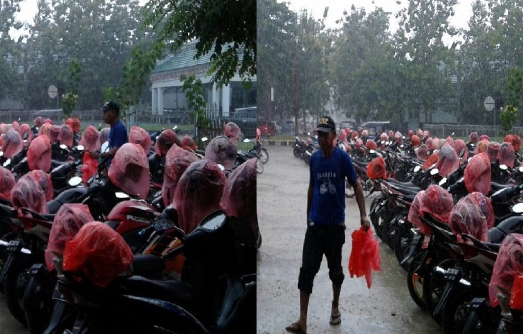 Lakukan Hal yang Langka dan Mengagumkan Tukang Parkir di Gorontalo ini Viral