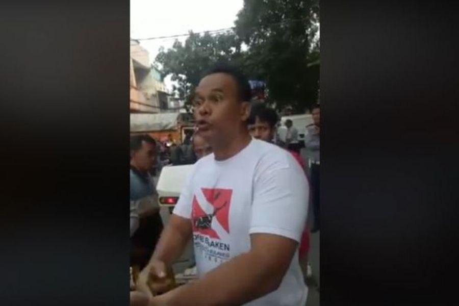 Mobil Hendak Diderek Anggota DPRD DKI Jakarta Fajar Sidik Ngambek
