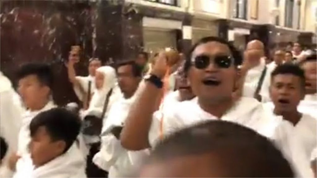 Video Jamaah Umrah Indonesia Lantunkan Ya Lal Wathon Viral Arab Saudi Protes