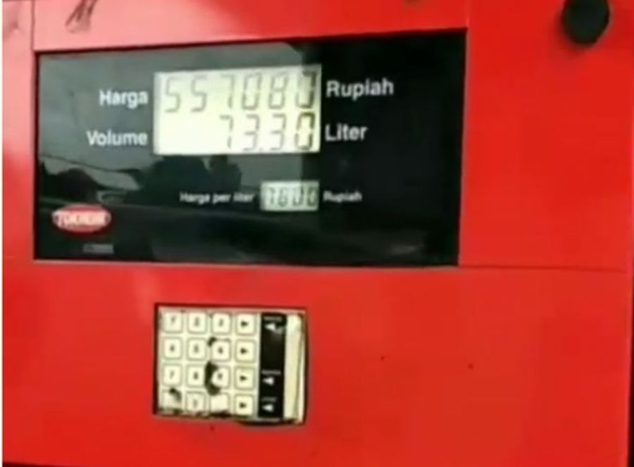Video Viral Kapasitas Tangki Serena 60 Liter Tapi Muat Diisi 73 Liter SPBU Curang