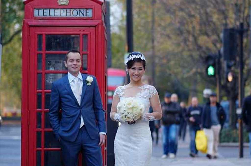 Bule Asal Inggris Ini Mengaku Jatuh Miskin Setelah Nikahi Wanita Indonesia Kisahnya Viral