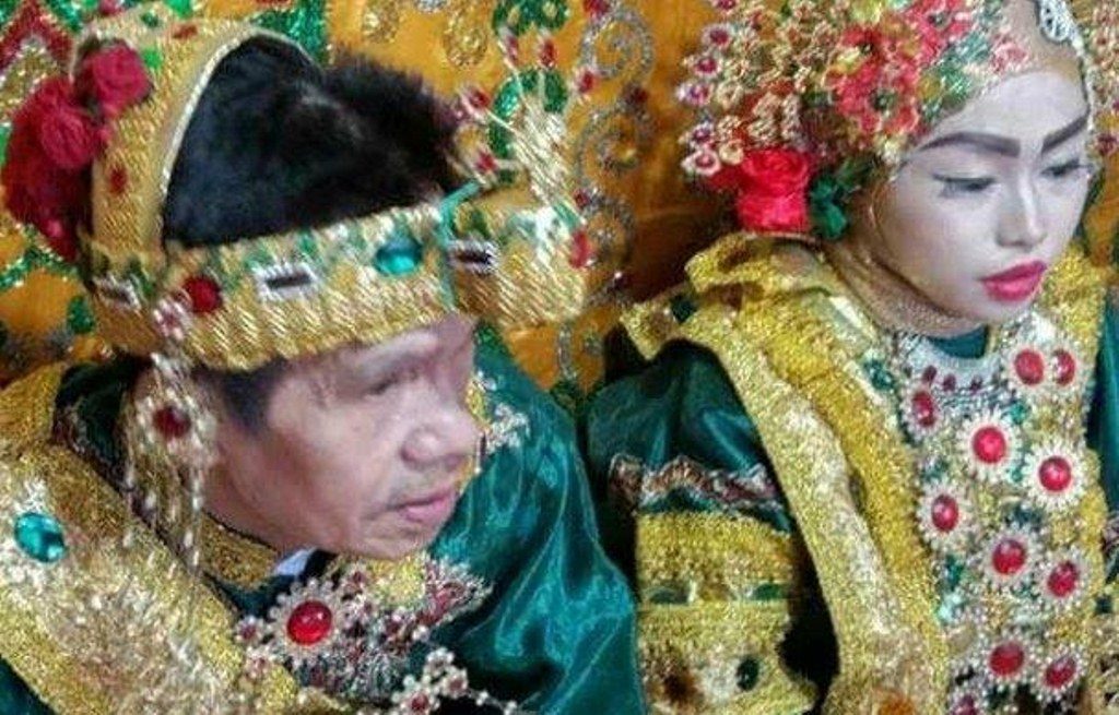 Cinta Tak Pandang Usia Gadis di Sulawesi Menikah dengan Pria 41 Tahun Lebih Tua