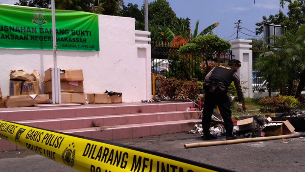 Ledakan di Kejari Makassar 2 Orang Terluka