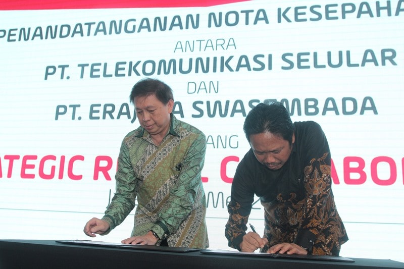 Telkomsel Gandeng Erajaya