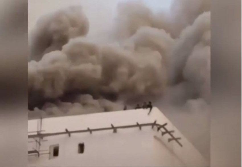 Ngeri Video Detik Detik Gedung JIExpo Kemayoran Kebakaran 5 Orang Terjebak di Tengah Kepulan Asap