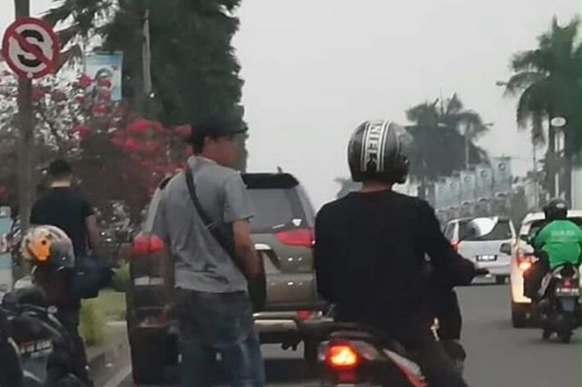 Aksinya Maling Motor Gagal 2 Pencuri ini Gak Sadar Ninggalin Jejak Mudahin Polisi Buat Mencyduk