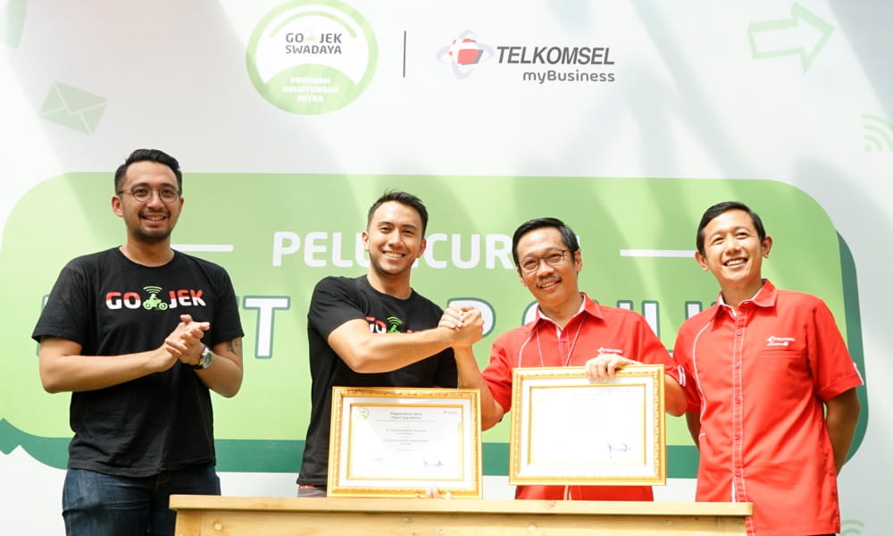 Paket Siap Online Go Jek Telkomsel