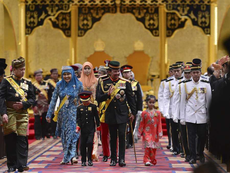 Sultan Brunei Lebih Kaya dari Raja Raja Arab Ini Jumlah Kekayaannya