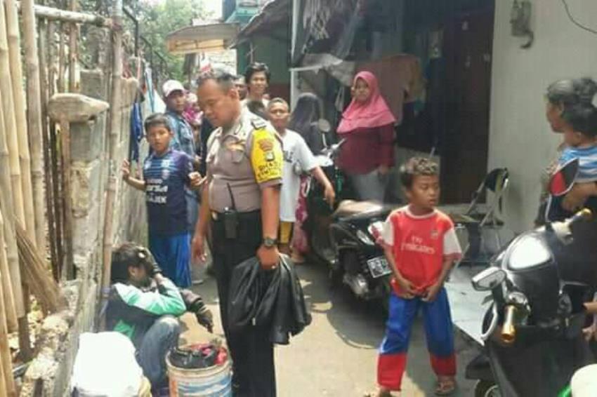 Pulang ke Rumah Driver Ojol ini Pergoki Istrinya Lagi Asyik Sama Cowok Lain
