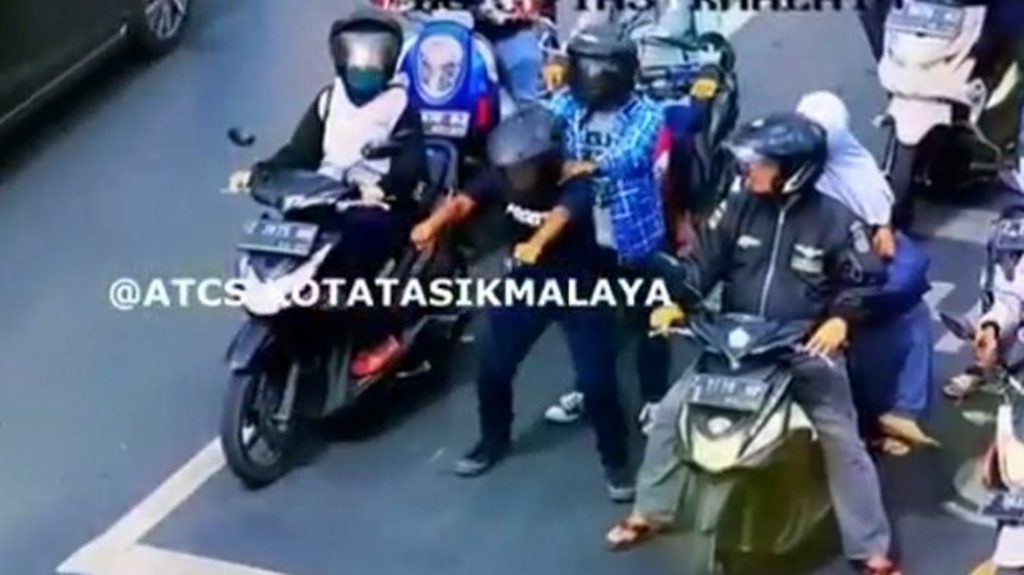 Heboh Penampakan Motor Gaib di Simpang Jalan Sutisna Senjaya Tasikmalaya Ini Kata Dishub