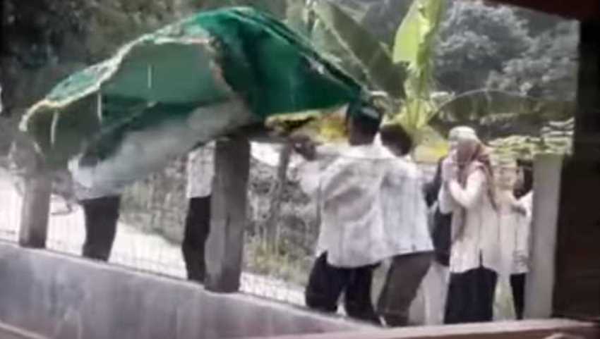 Terbongkar! Misteri Dibalik Fenomena Viral Terbaru: Dari Hoaks Sampai Fakta Mencengangkan