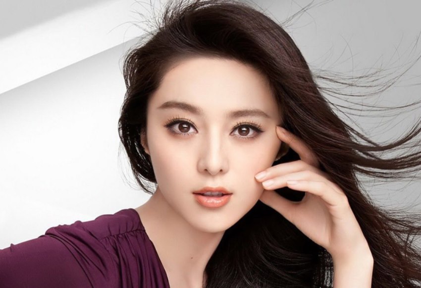 Sempat Dikabarkan Hilang Fan Bingbing Muncul dan Tulis Permohonan Maaf
